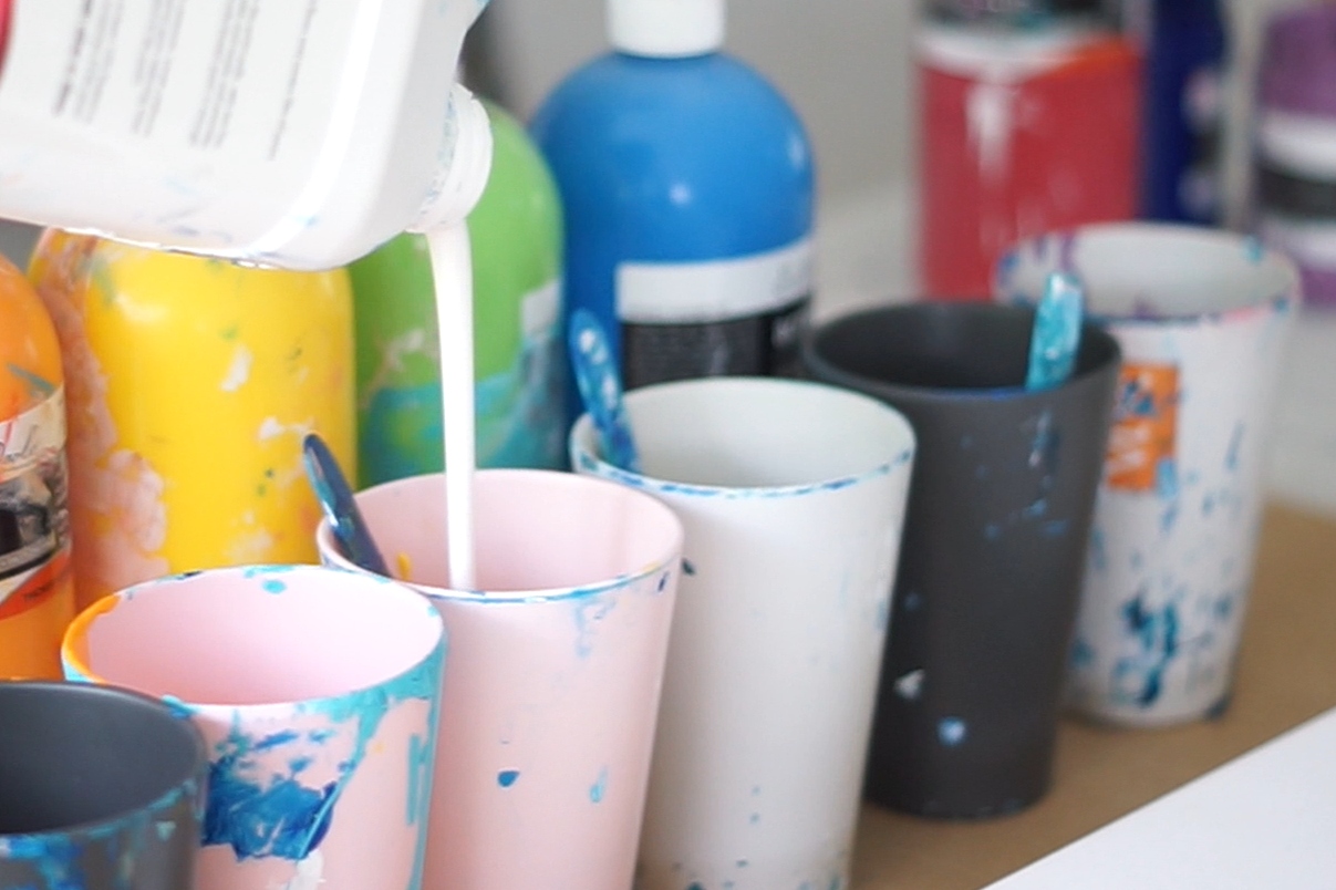 Acrylic Pouring Medium Guide Best, Cheapest and Beginner Friendly