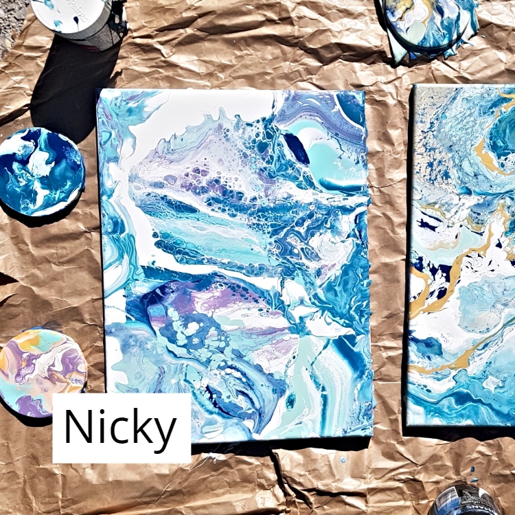 acrylic pour flip cup technique (1)