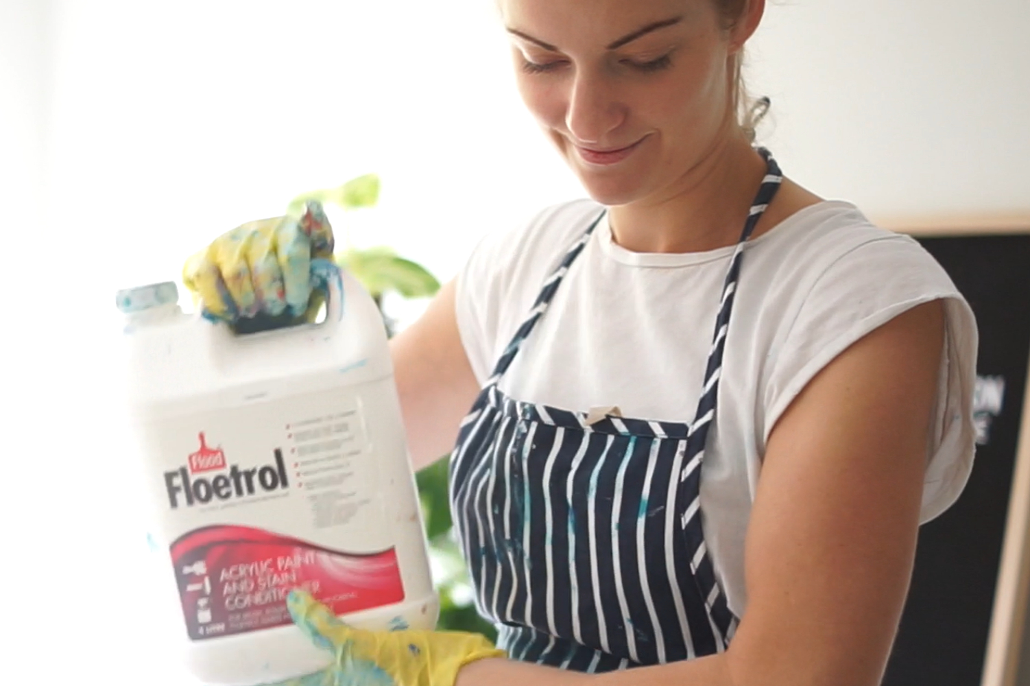 What Can I Use Instead of Silicone in Acrylic Pouring?